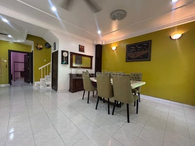 /international/my/section-23-shah-alam-selangor-370120278883/