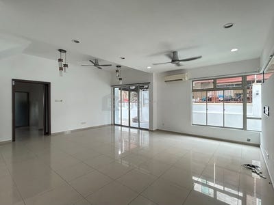 /international/my/iskandar-puteri-johor-370120494598/