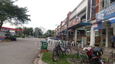 /international/my/gelang-patah-johor-370120438044/