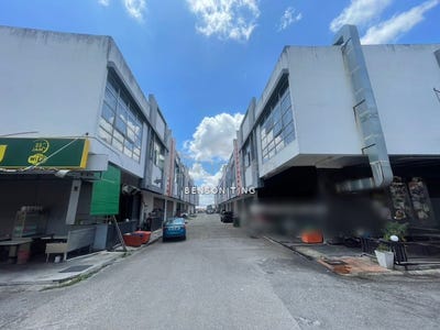 /international/my/bandar-puncak-alam-selangor-370120289037/