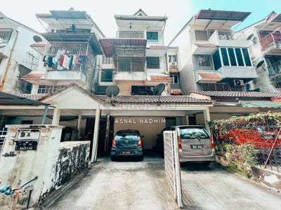 /international/my/cheras-kuala-lumpur-370120332836/