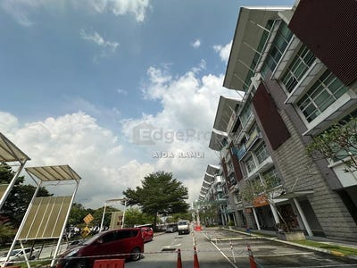 /international/my/persiaran-laman-seri-business-park-shah-alam-selangor-370120288532/