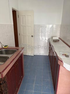 /international/my/jalan-kwan-tung-kampung-tung-baru-43000-selangor-kajang-selangor-370120494556/