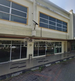 /international/my/kuala-kangsar-perak-370120379675/
