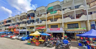 /international/my/batu-caves-68100-selangor-batu-caves-selangor-370120263543/