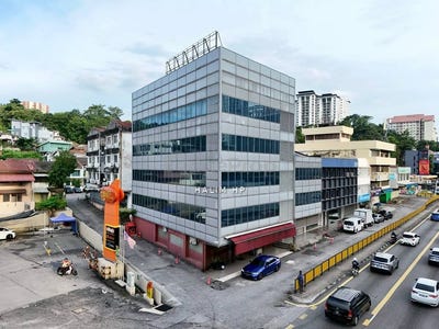 /international/my/jalan-klang-lama-old-klang-road-kuala-lumpur-370120295319/