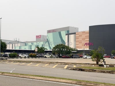 /international/my/jalan-lagenda-melaka-tengah-melaka-370120271133/