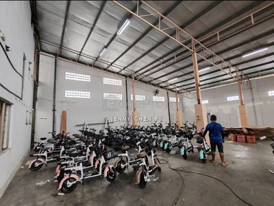 /international/my/kampung-baru-seri-kembangan-seri-kembangan-selangor-370120440276/