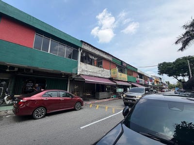 /international/my/sungai-buloh-selangor-370120443016/