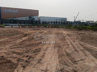 /international/my/jalan-kuala-selangor-sungai-buloh-selangor-370120436120/
