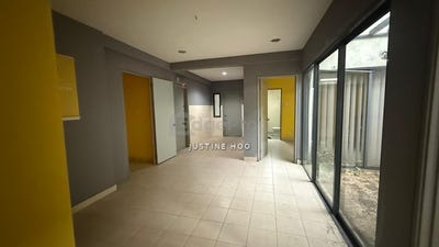 /international/my/13a-persiaran-wawasan-pusat-bandar-puchong-47160-puchong-selangor-puchong-selangor-370120271577/