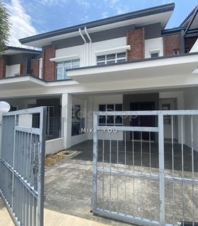 /international/my/jalan-fauna-2-telok-panglima-garang-selangor-370120546129/