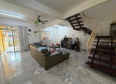 /international/my/jalan-melor-jalan-inai-rawang-selangor-370120480684/