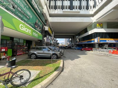 /international/my/no-99-jalan-gombak-kampung-kuantan-53000-kuala-lumpur-wilayah-persekutuan-kuala-lumpur-gombak-kuala-lumpur-370120364914/