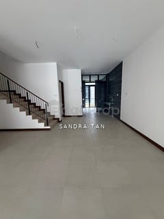 /international/my/lebuh-kota-iskandar-puteri-iskandar-puteri-johor-370120523931/