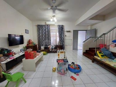 /international/my/jalan-penghulu-cheras-selangor-370120481331/