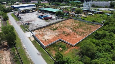 /international/my/kampong-kepayang-perak-370120290077/