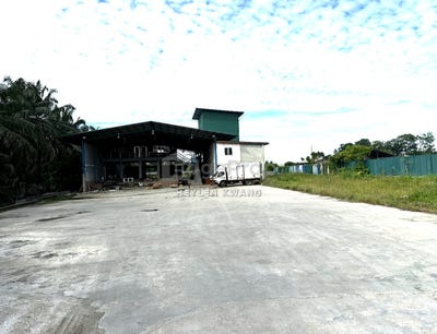 /international/my/off-jalan-kebun-shah-alam-selangor-shah-alam-selangor-370120187025/