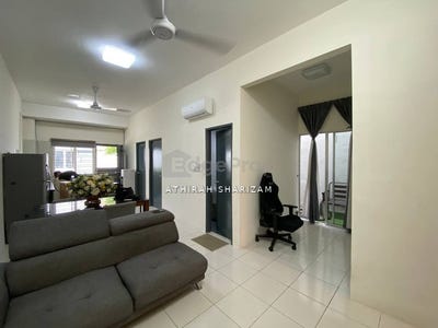/international/my/dengkil-selangor-370120286938/