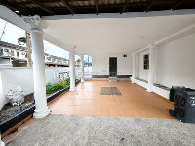 /international/my/pasir-gudang-johor-370120192071/