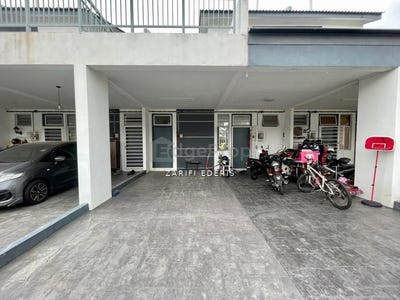 /international/my/dengkil-selangor-370120298817/