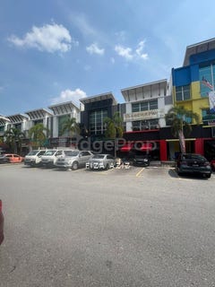 /international/my/shah-alam-selangor-370120167918/