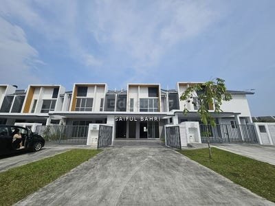 /international/my/jalan-bangi-lama-semenyih-selangor-370120494649/