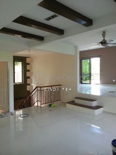 /international/my/batu-ferringhi-penang-370120281610/