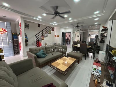 /international/my/jalan-bukit-indah-bukit-indah-johor-370120388903/