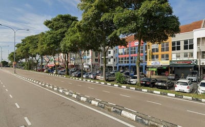 /international/my/jalan-serangkai-pasir-gudang-johor-370120494162/