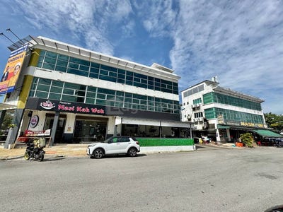 /international/my/shah-alam-selangor-370120397854/