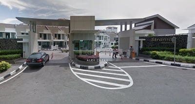 /international/my/jalan-kenari-sungai-ara-penang-370120544050/