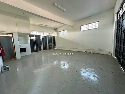 /international/my/jalan-damar-port-klang-selangor-370120266731/