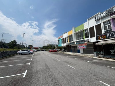 /international/my/jalan-pulasan-kangkar-pulai-johor-370120372816/
