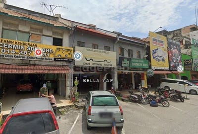 /international/my/petaling-jaya-selangor-370120385617/
