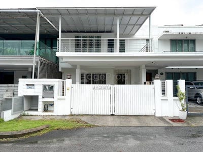 /international/my/ampang-selangor-370120446847/