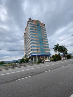 /international/my/jalan-zabedah-batu-pahat-johor-370120494593/
