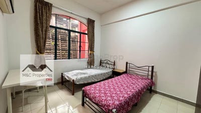 /international/my/jalan-penghulu-cantik-seremban-negeri-sembilan-370120386682/