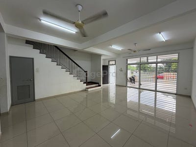/international/my/rini-homes-8-persiaran-bestari-2-mutiara-rini-81300-skudai-johor-skudai-johor-370120395299/