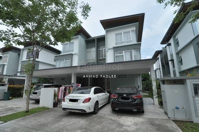 /international/my/semenyih-selangor-370120525582/