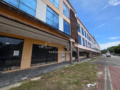 /international/my/jalan-lagenda-1-kulai-johor-370120291164/