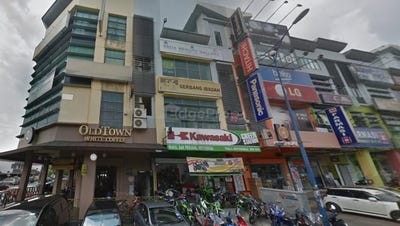 /international/my/ampang-selangor-370120167964/