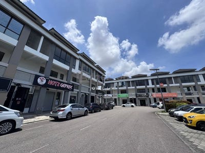 /international/my/jalan-jambu-pasir-gudang-johor-370120480894/