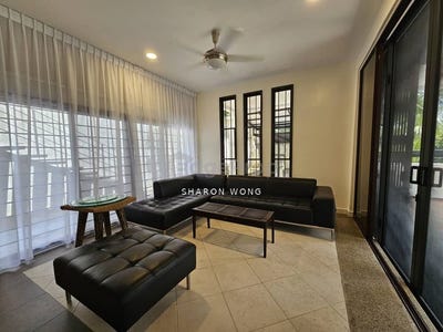 /international/my/batu-ferringhi-penang-370120324063/