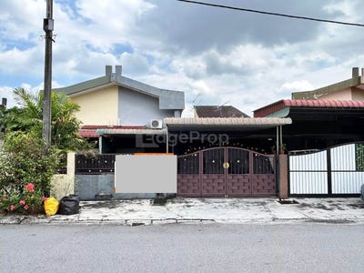 /international/my/prsn-ber-sel-15-taman-bercham-jaya-31400-kinta-perak-370120596594/