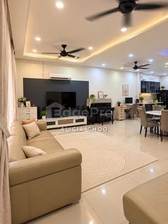 /international/my/off-persiaran-dato-chellam-ulu-tiram-johor-370120596868/
