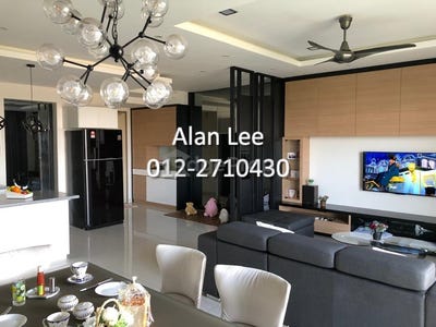 /international/my/jalan-d-alpinia-utama-d-alpinia-47120-selangor-puchong-south-selangor-370120546049/