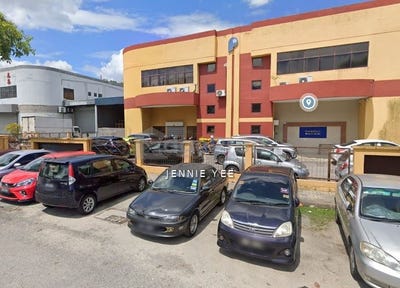 /international/my/industrial-kota-damansara-selangor-370120390806/
