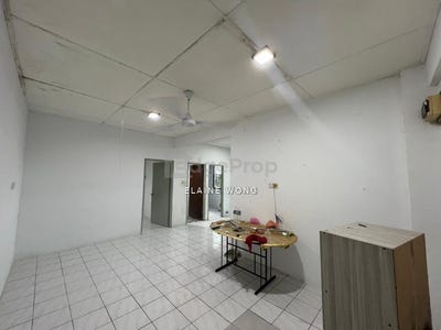 /international/my/jalan-nosoob-hungab-penampang-kota-kinabalu-88200-sabah-penampang-sabah-370120386895/
