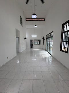 /international/my/jalan-puteri-taman-puteri-wangsa-ulu-tiram-johor-370120602795/